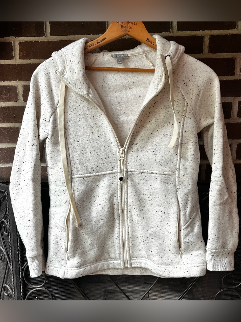 T by Talbots petites hooded sweatshirt